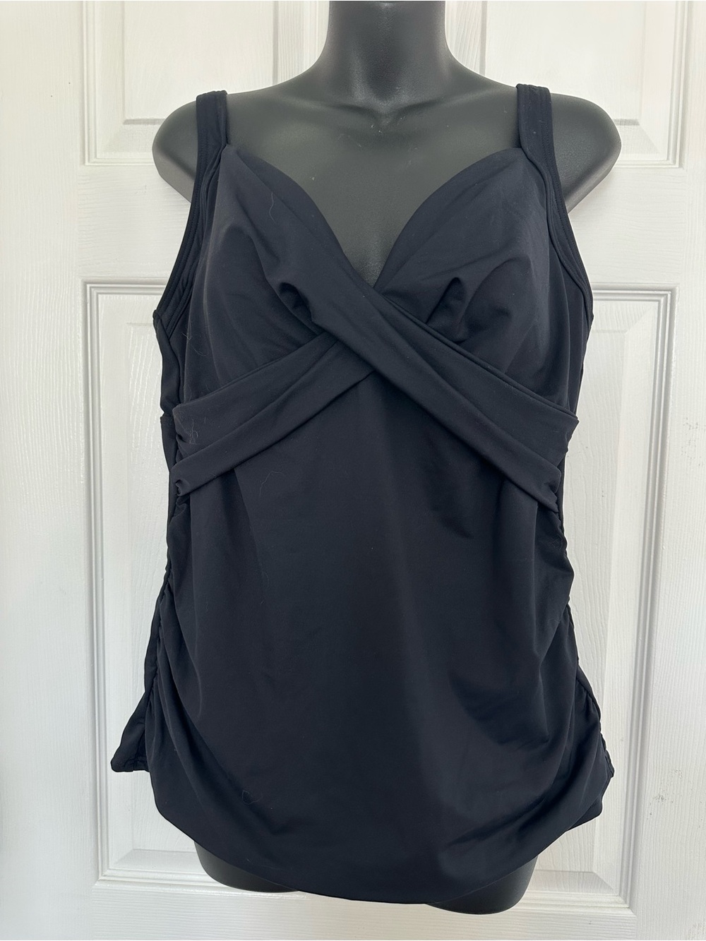 Lands' End Black Twist-Front Tankini Top